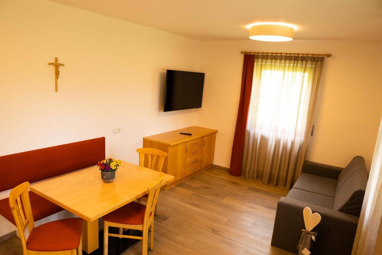 Anewandterhof Apartman Brunico Kültér fotó