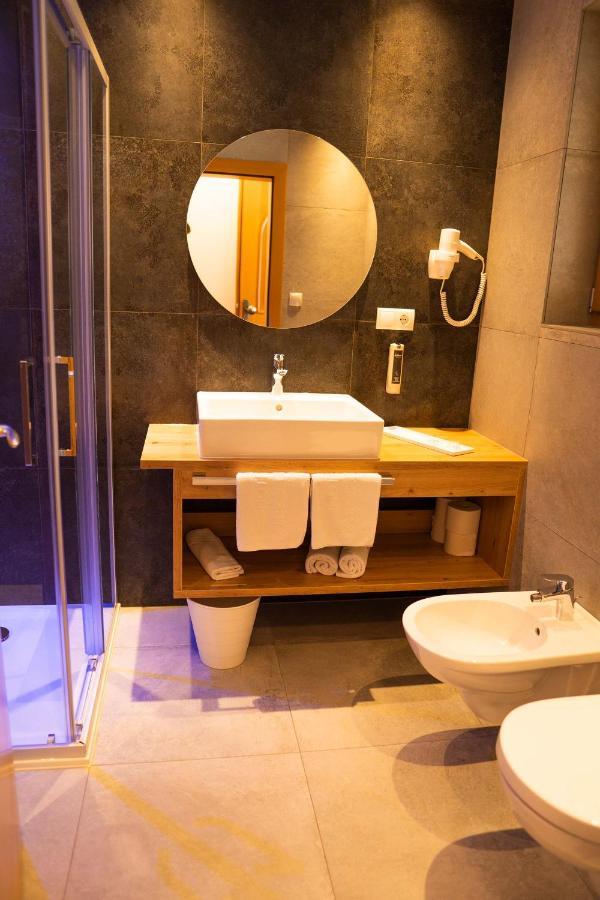 Anewandterhof Apartman Brunico Kültér fotó