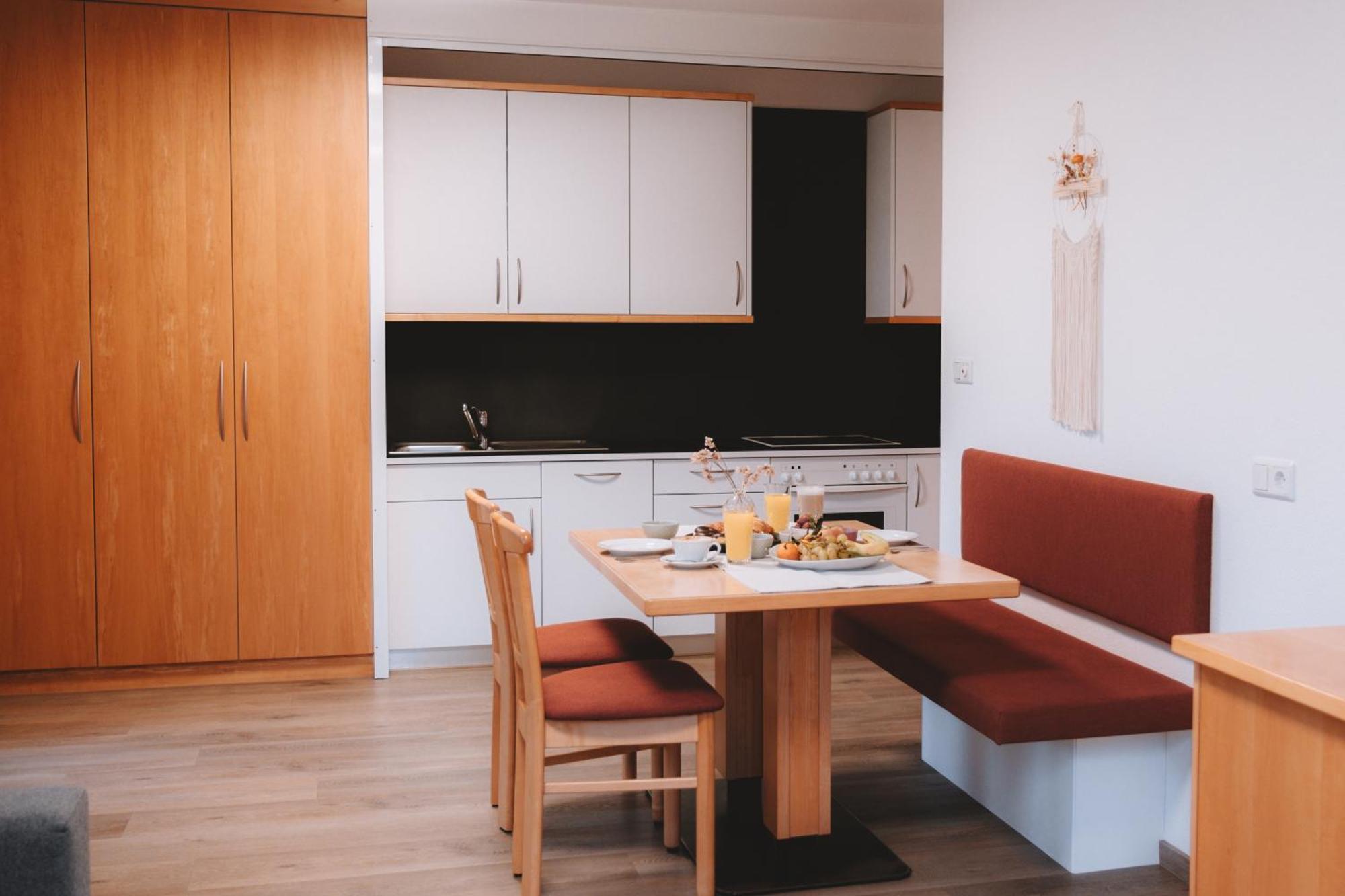 Anewandterhof Apartman Brunico Kültér fotó